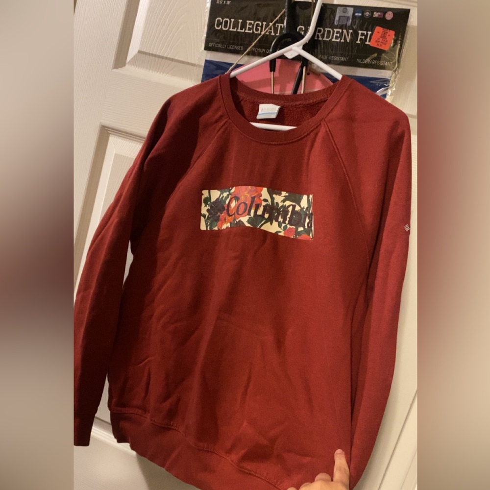 Columbia Burgundy Crewneck Sweater